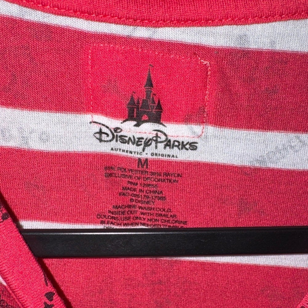 Disney Parks- Women’s Re and White Striped Graphic T-Shirt Size Medium - Picture 4 of 14